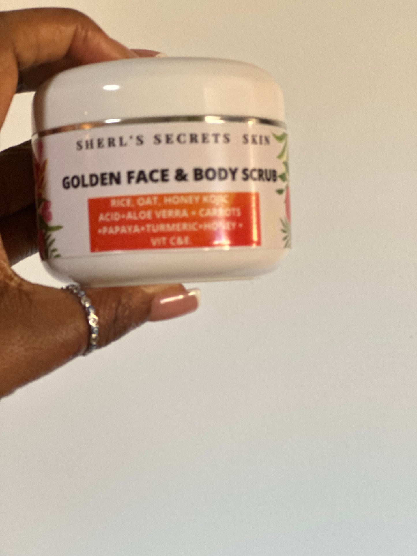 FACE SCRUB 4 Oz