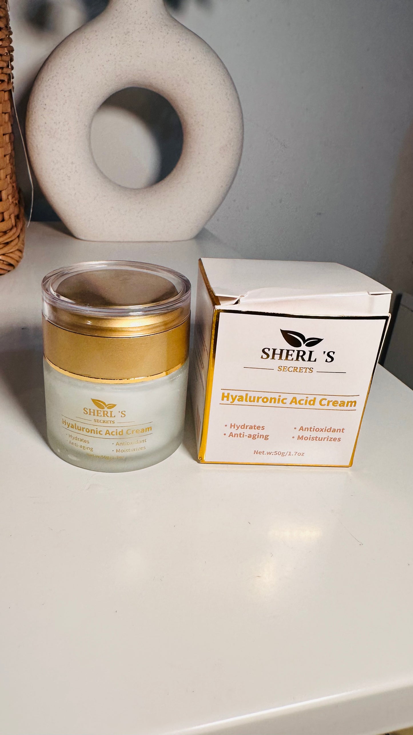 HYDRATING HYALURONIC ACID FACE CREAM
