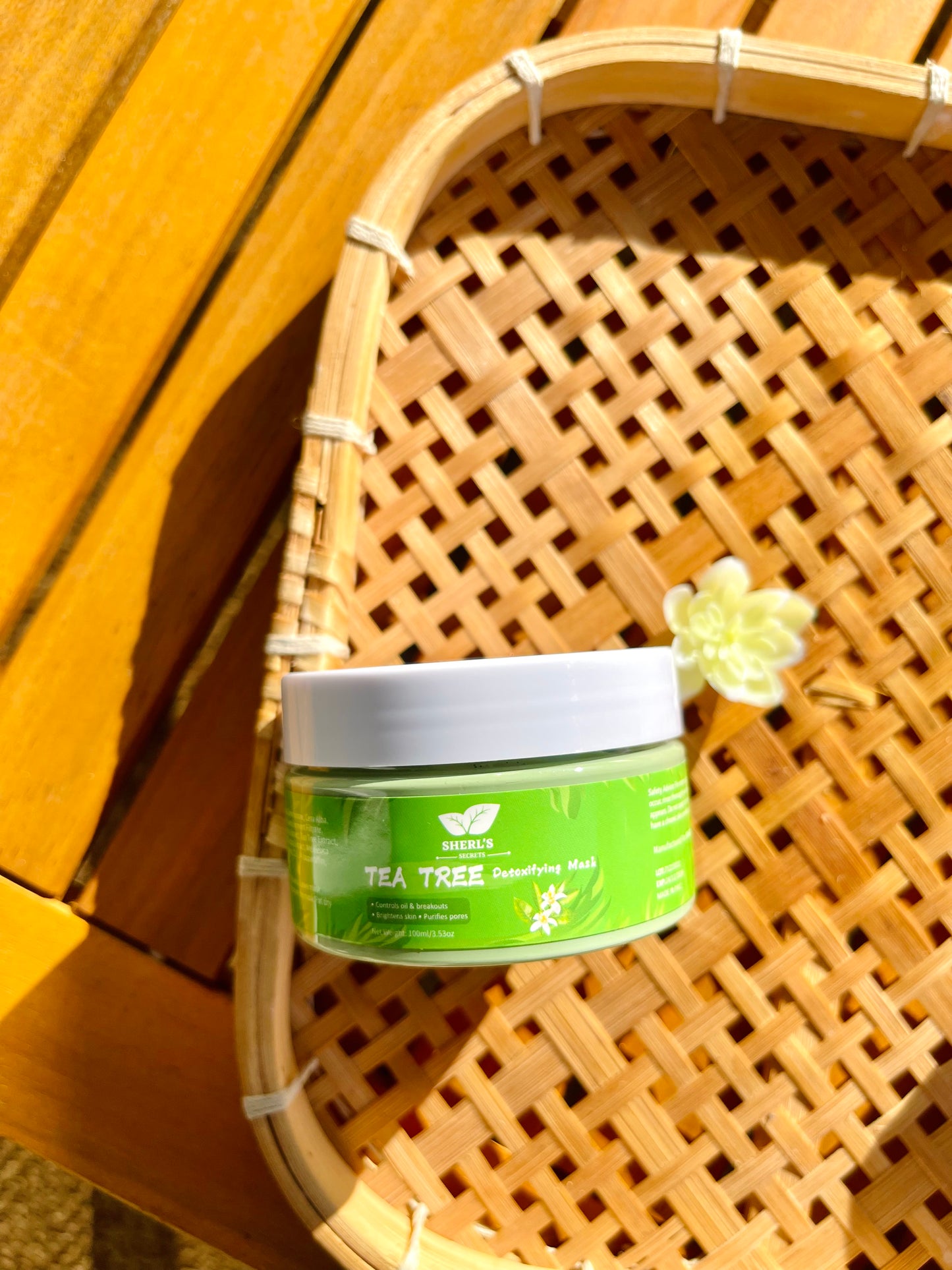 🌿 Tea Tree Detoxifying Mask